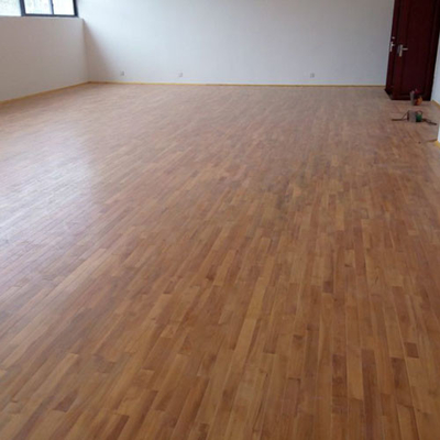 Vernice per pavimenti in resina nano resistente all'usura basso COV